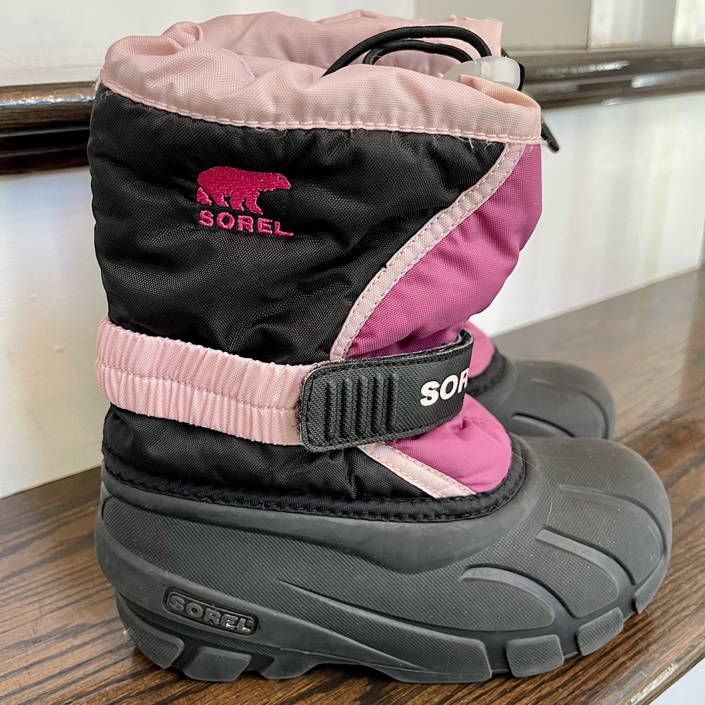 SOREL Girls Boots - Size 12- with wool liner